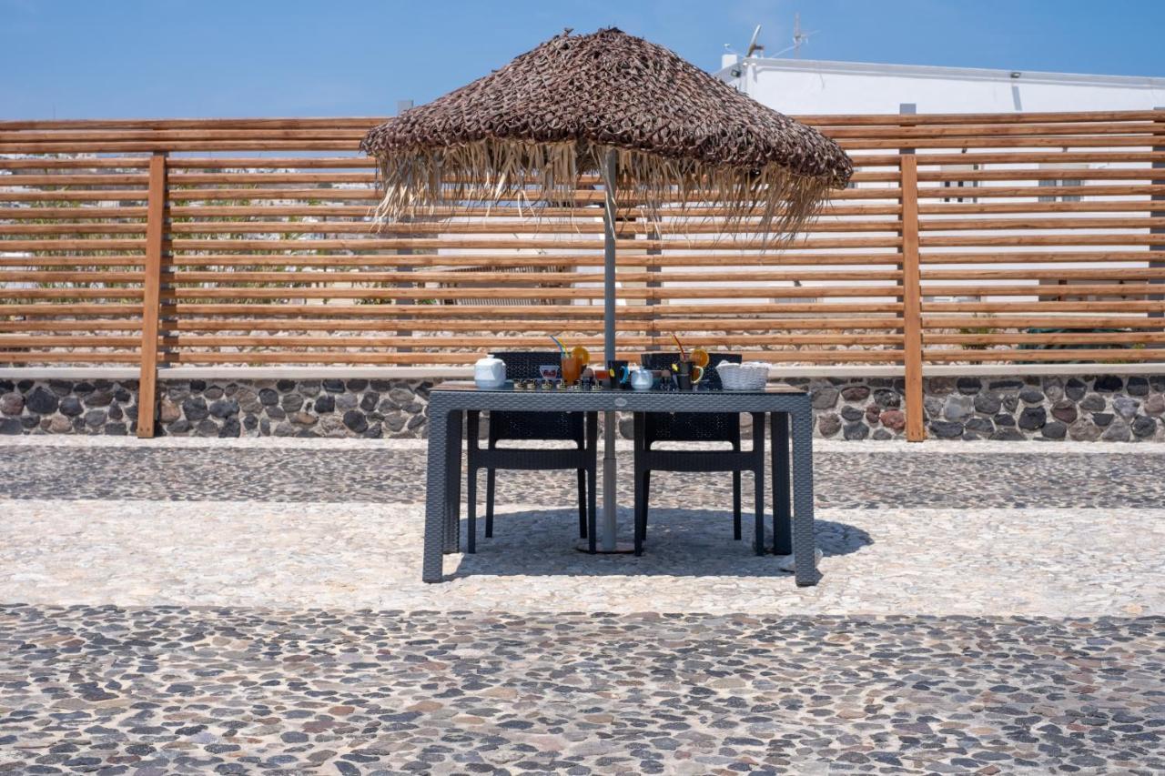 Alba Caldera Villa Akrotírion Exteriör bild