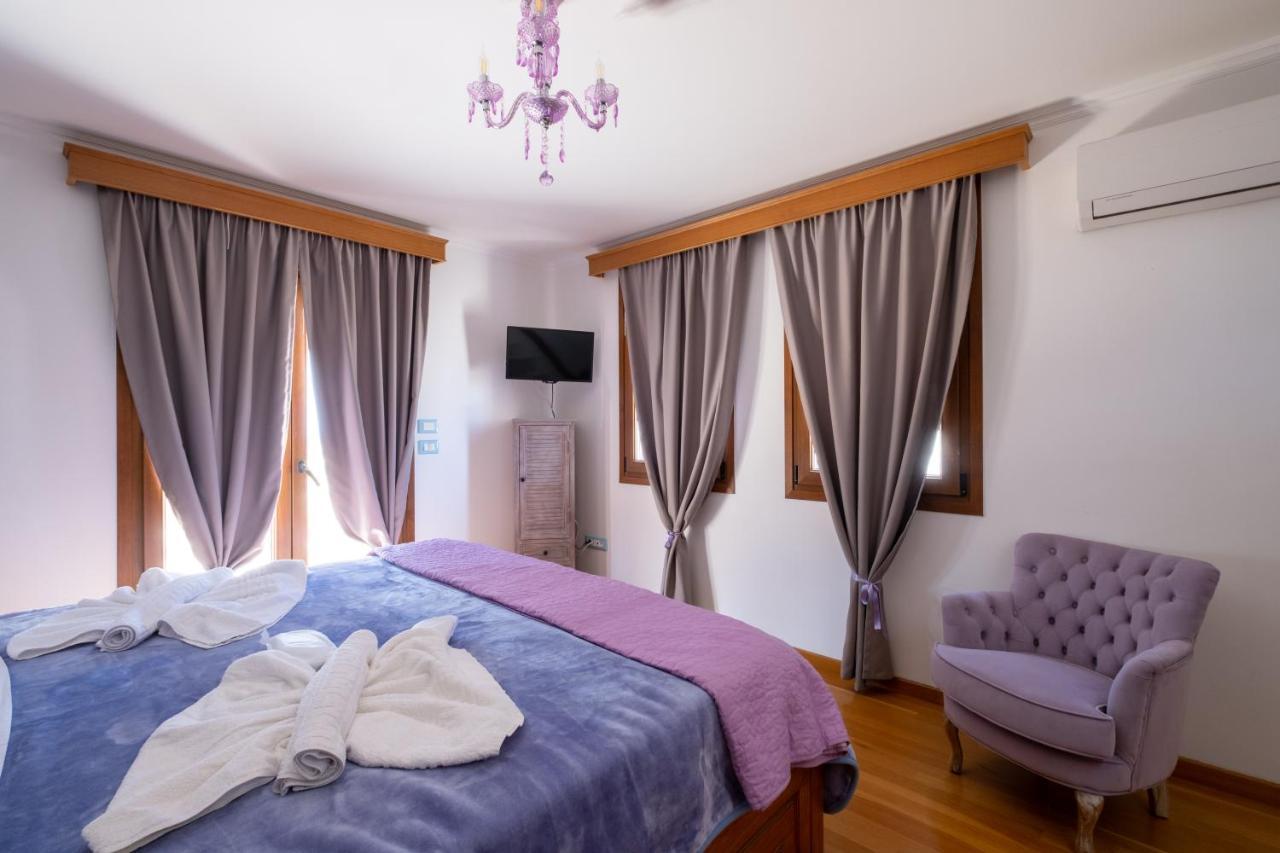 Alba Caldera Villa Akrotírion Exteriör bild